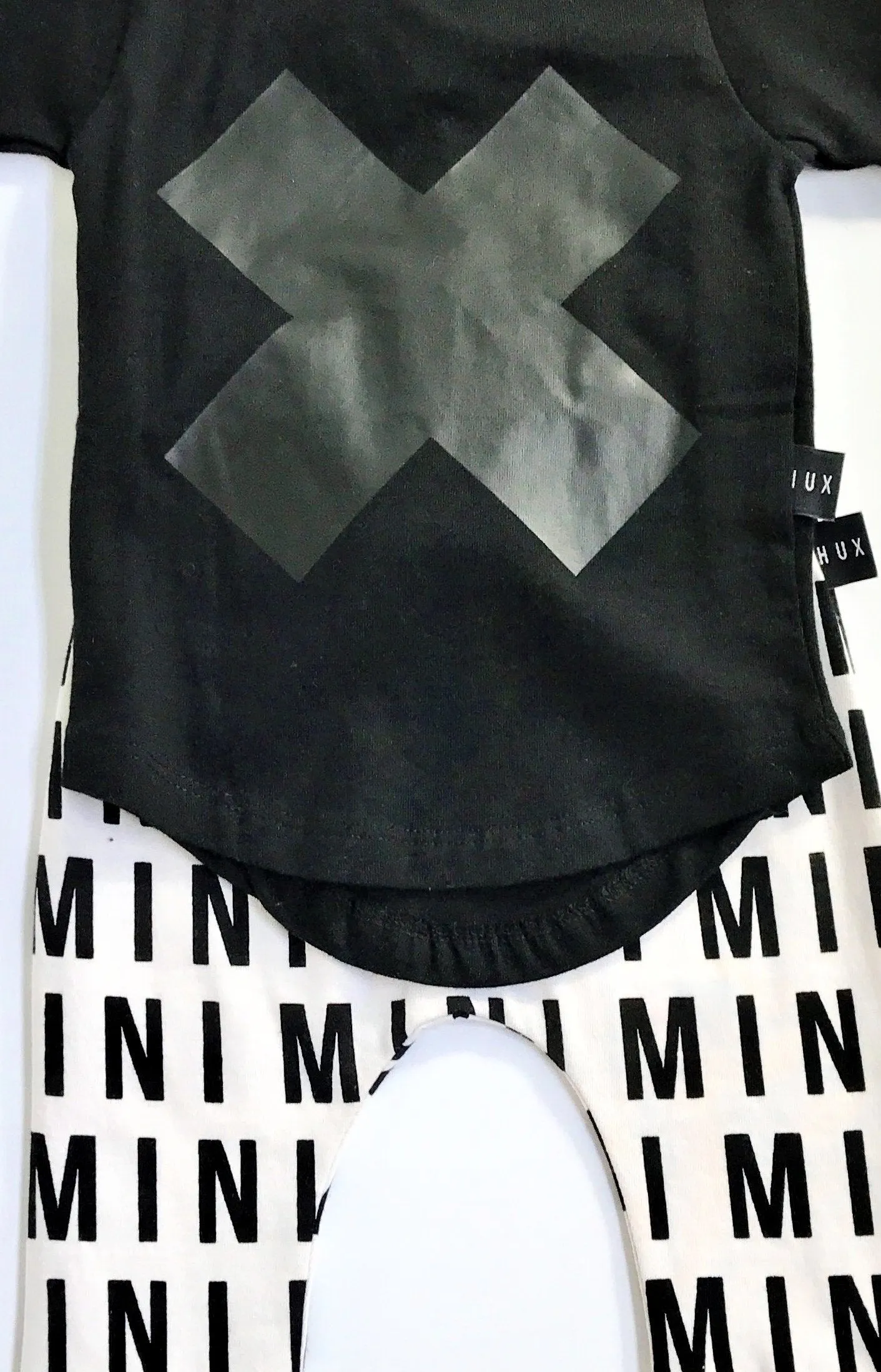 HUXBABY BLK/WHT ORGANIC COTTON 2PC LEGGINGS SET WITH PRINTED MINI BULLS EYE